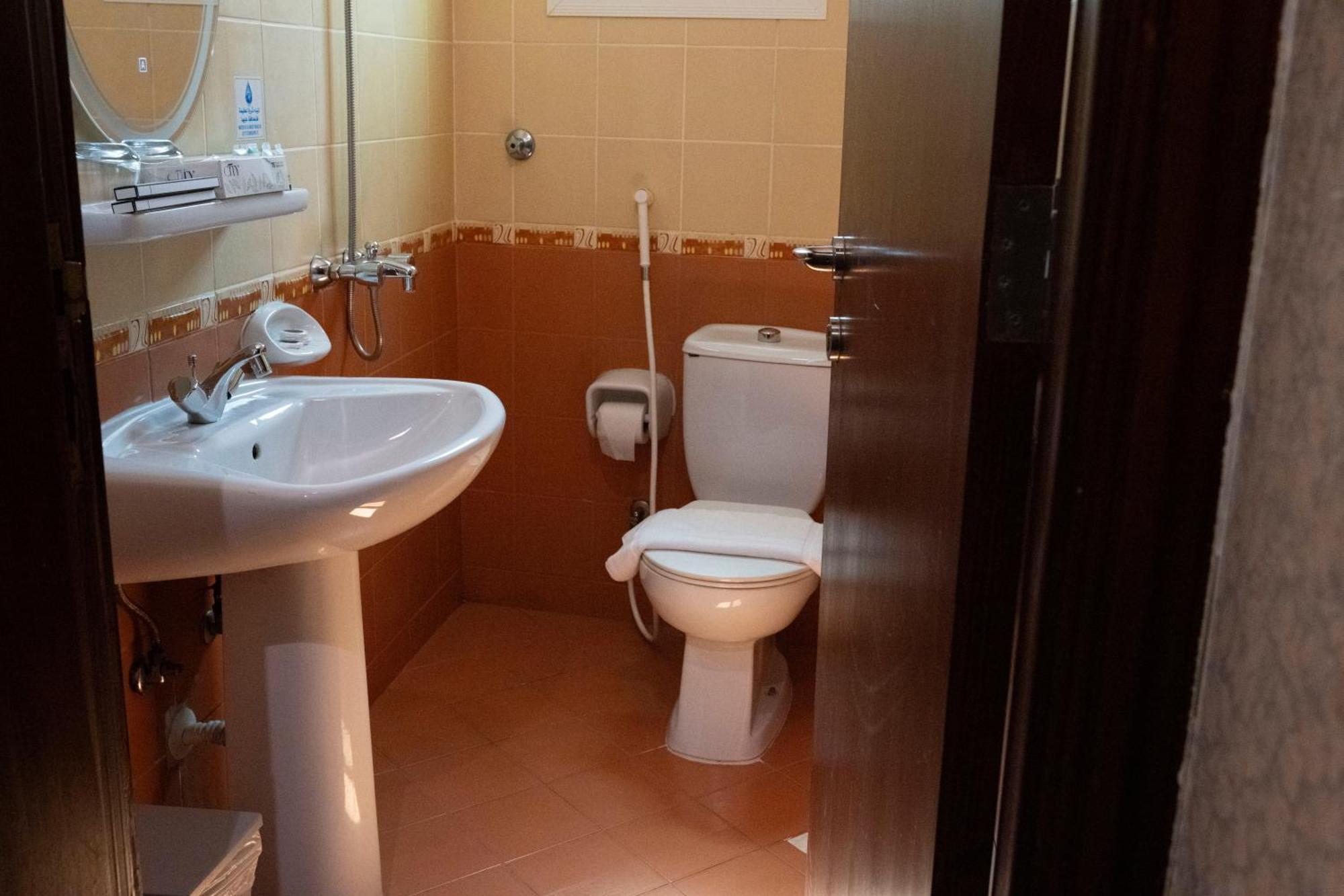 فندق المروج كريم Almorooj Kareem Hotel Jeddah Bagian luar foto